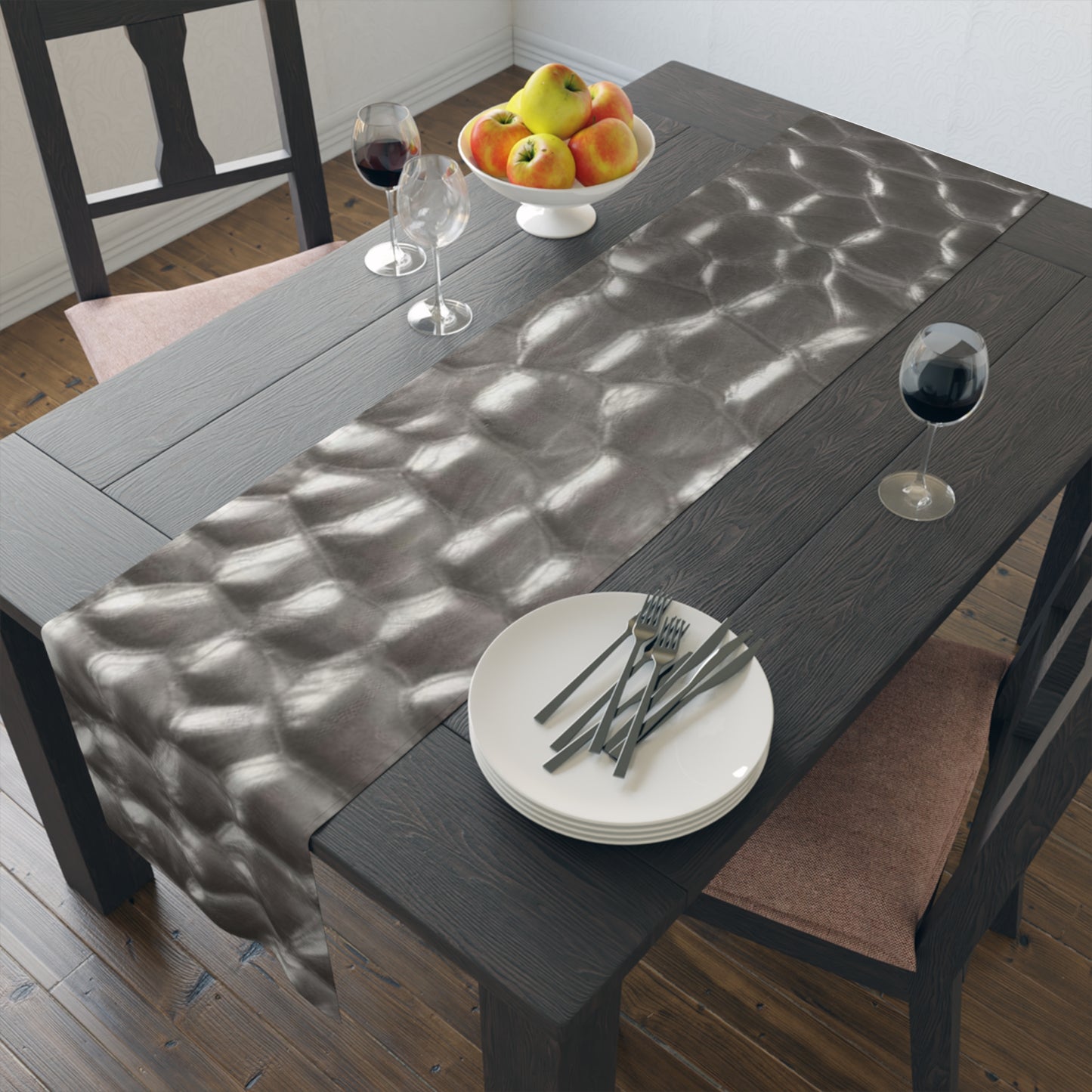 Elegant Silver Textured Table Runner for Dining Decor